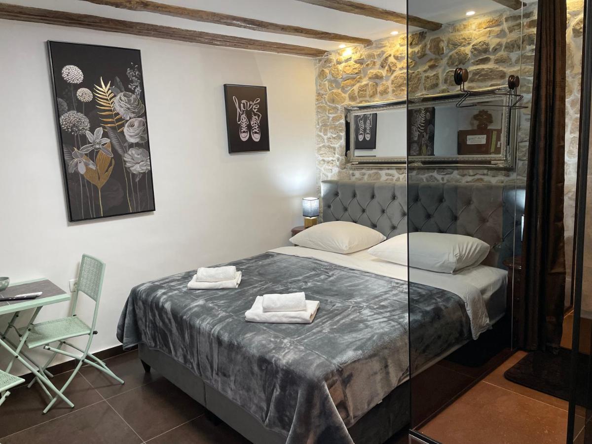 Tequila Apartments (Adults Only) Zadar Exterior photo