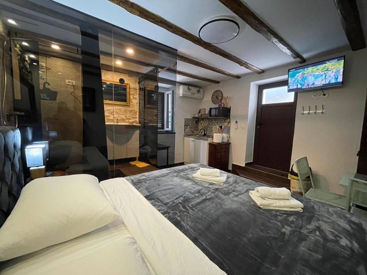 Tequila Apartments (Adults Only) Zadar Exterior photo